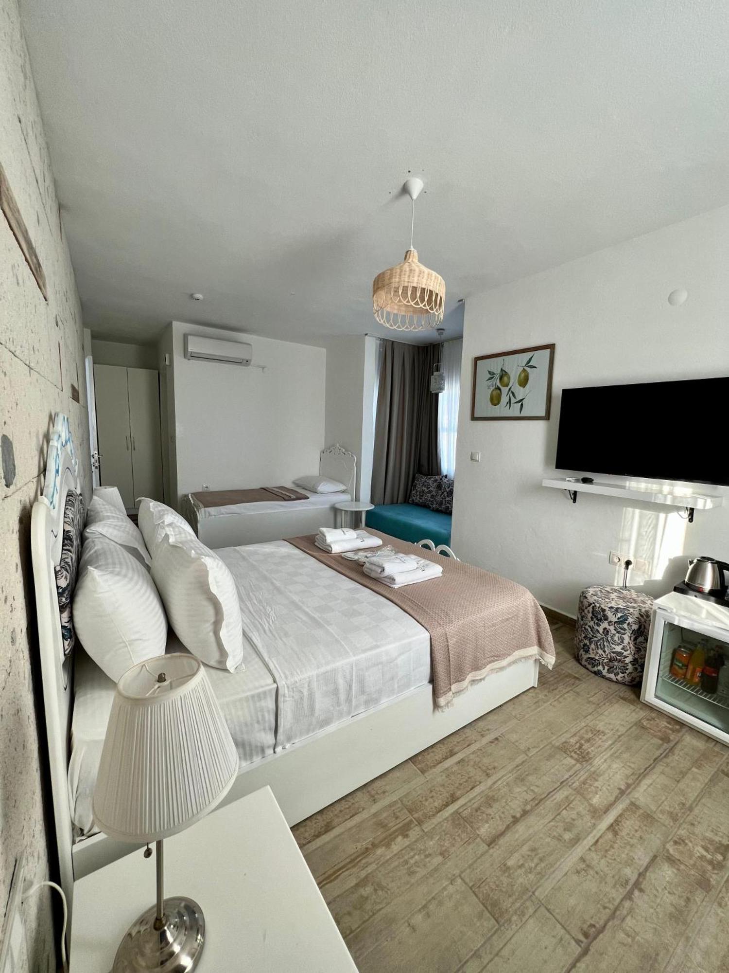 Alacati Limonaia Hotel Bagian luar foto